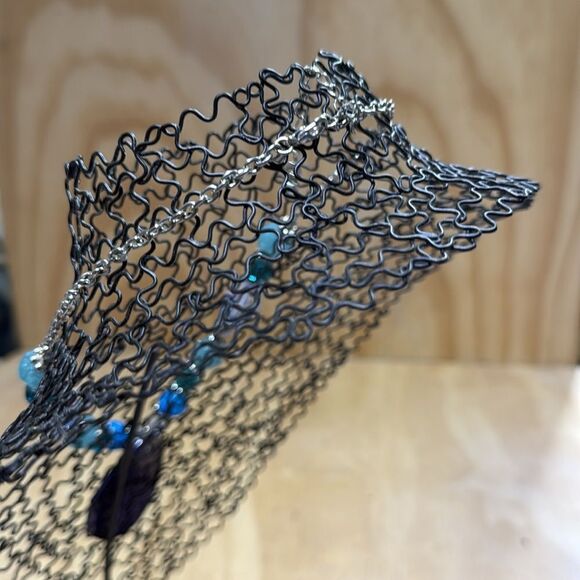 Blue & Silver Beads on a Silver Chain with Navy/Purple Colored Shell Medallion. - Picture 3 of 5